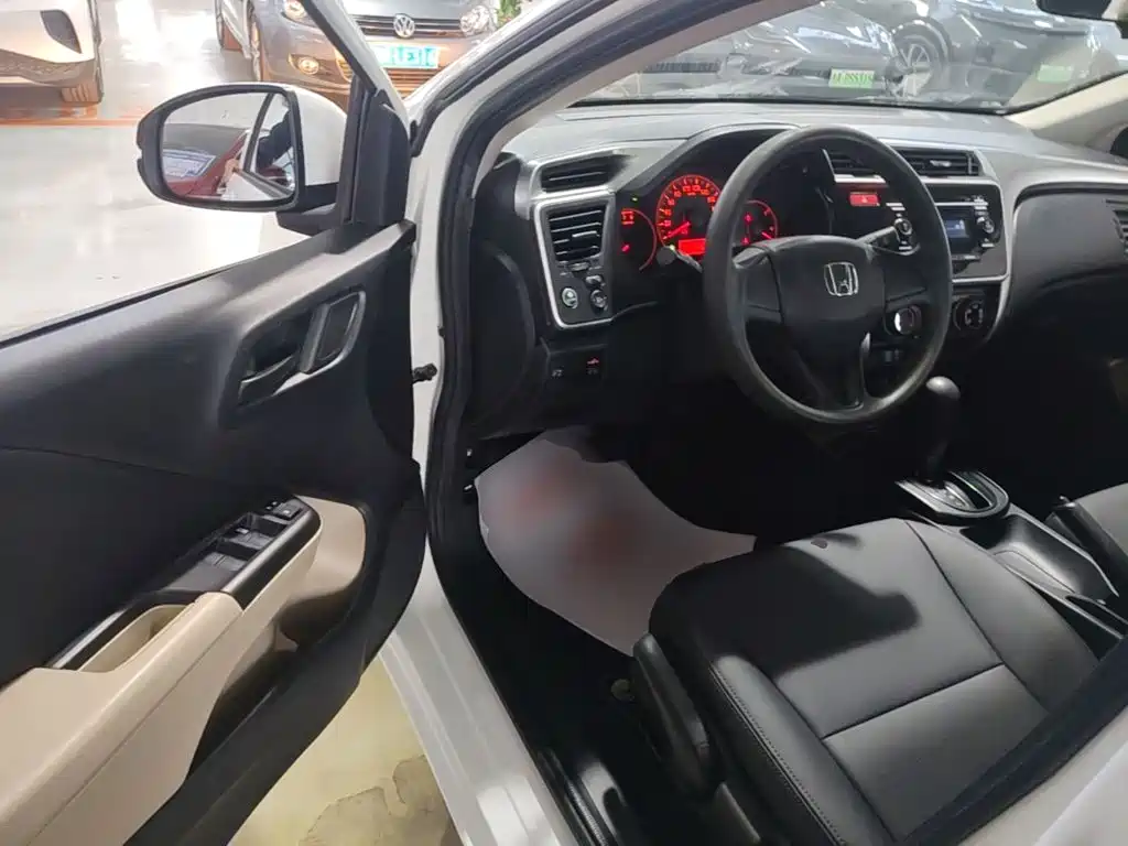 Honda City — миниатюра 16