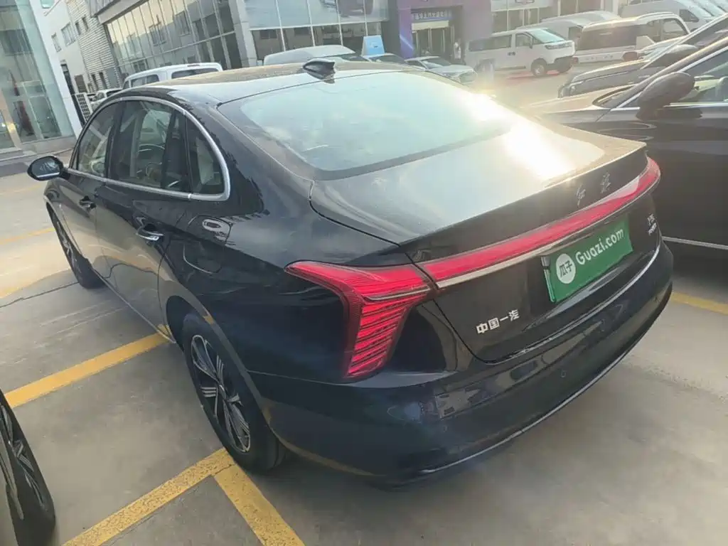 Hongqi Hongqi H5 PHEV — миниатюра 5