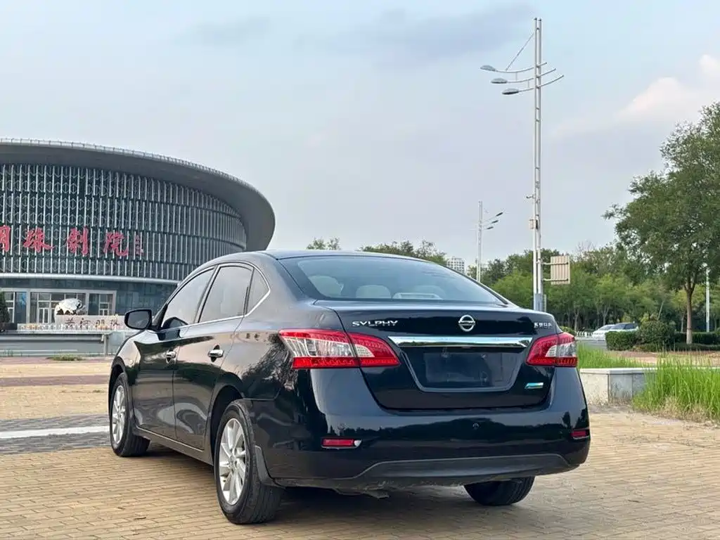 Nissan Sylphy — миниатюра 6
