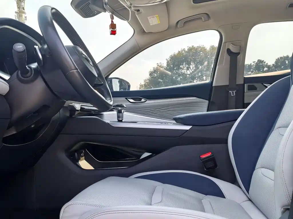 GEELY AUTOMOBILE XINGRUI