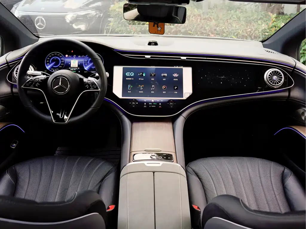 Mercedes-Benz EQS — миниатюра 13