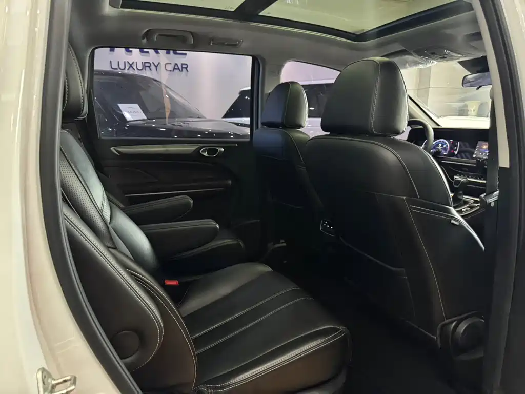 GAC Motor Trumpchi M6 — миниатюра 11