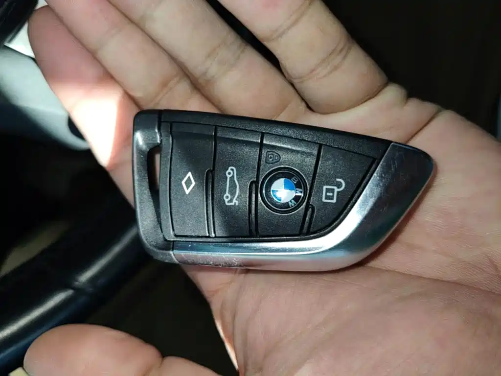 BMW X3 — миниатюра 9