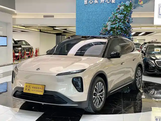 2023 Nio ES6
