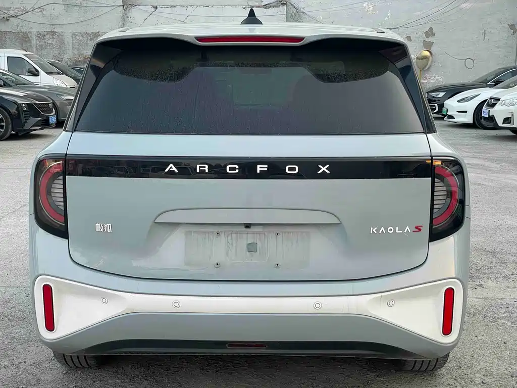 ARCFOX S — миниатюра 4