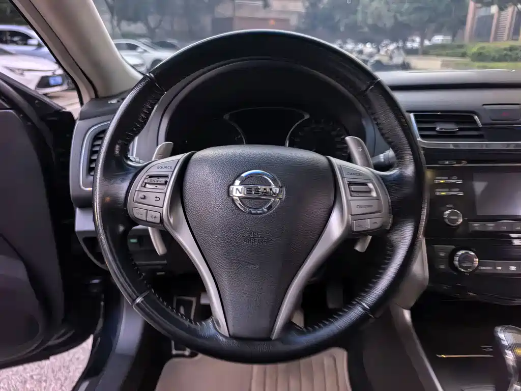 Nissan Teana — миниатюра 13