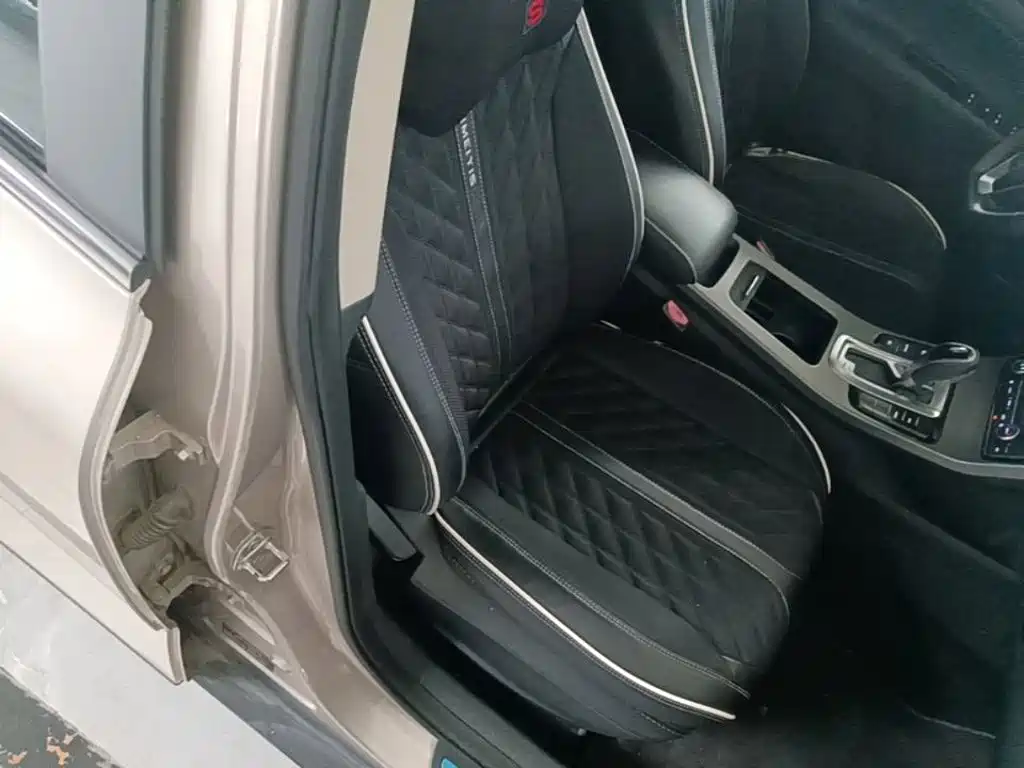 Geely Emgrand GS — миниатюра 25