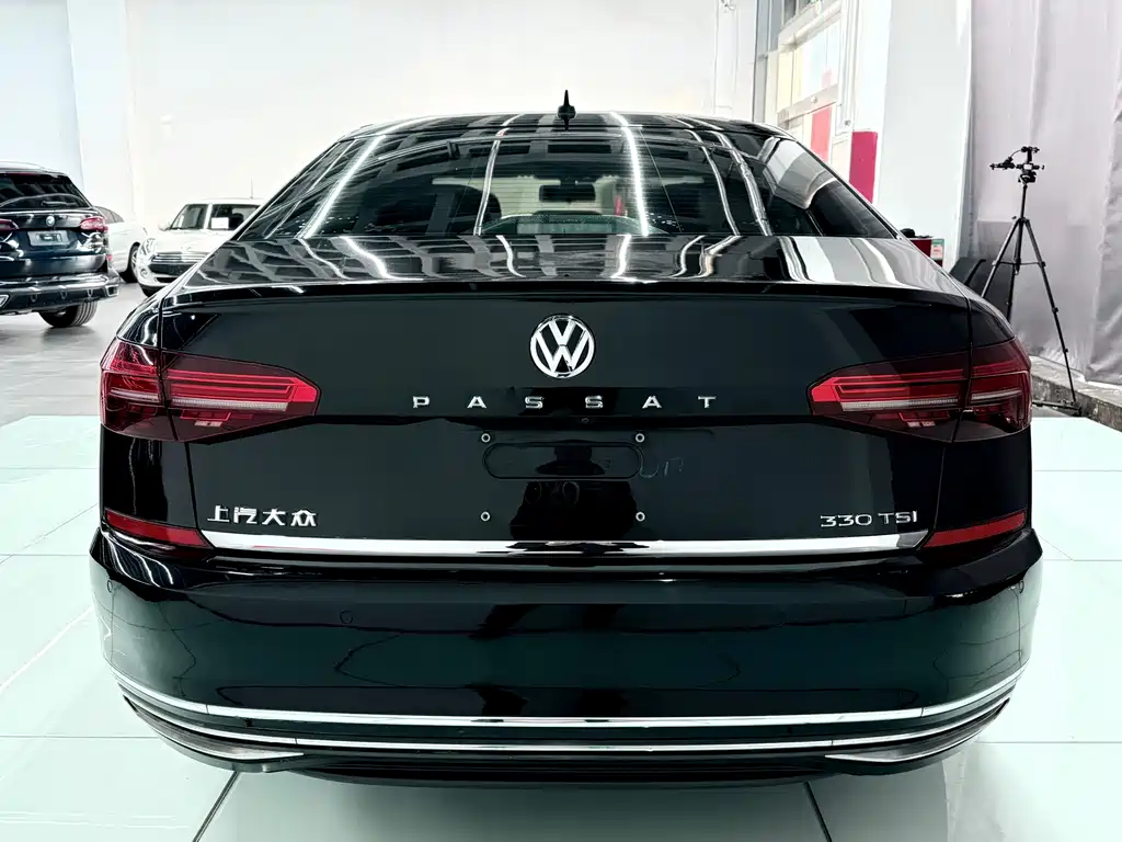 Volkswagen Passat — миниатюра 5