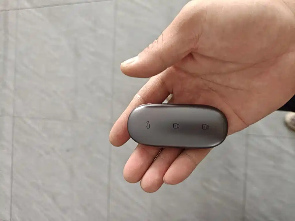 Li Auto Li L6 — миниатюра 9