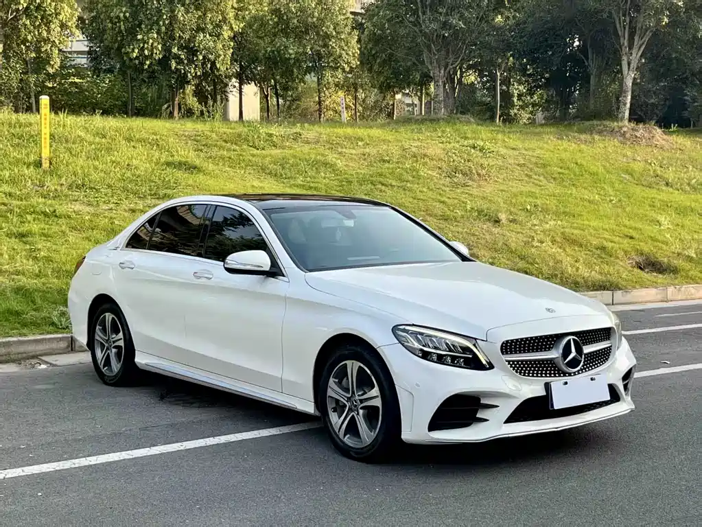 Mercedes-Benz C-Class — миниатюра 5