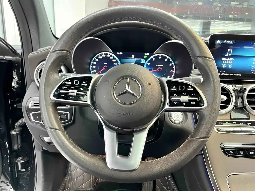 Mercedes-Benz GLC — миниатюра 18