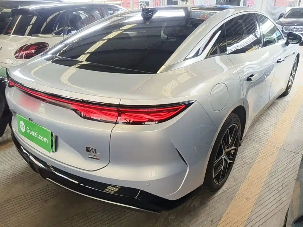 BYD Han L — миниатюра 5