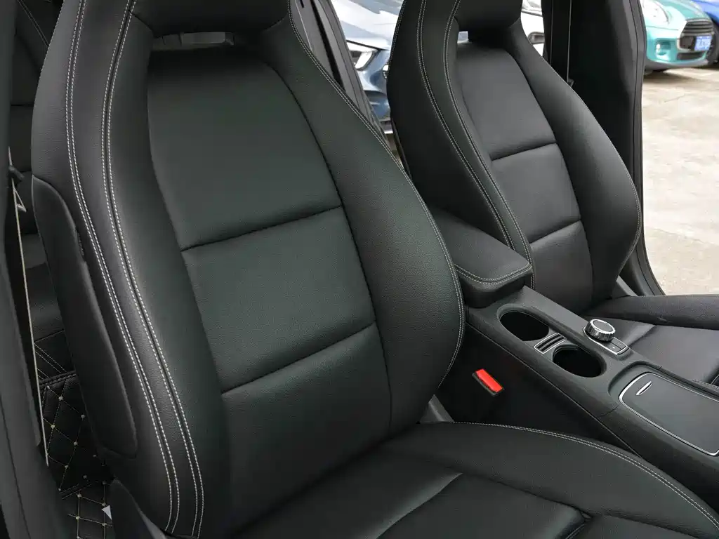 Mercedes-Benz CLA (Import) — миниатюра 16
