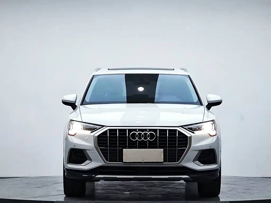 Audi Q3 — миниатюра 2