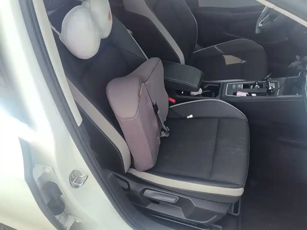 Volkswagen Golf — миниатюра 25