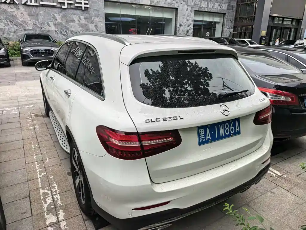Mercedes-Benz GLC 2019 GLC 260 L 4MATIC Luxury