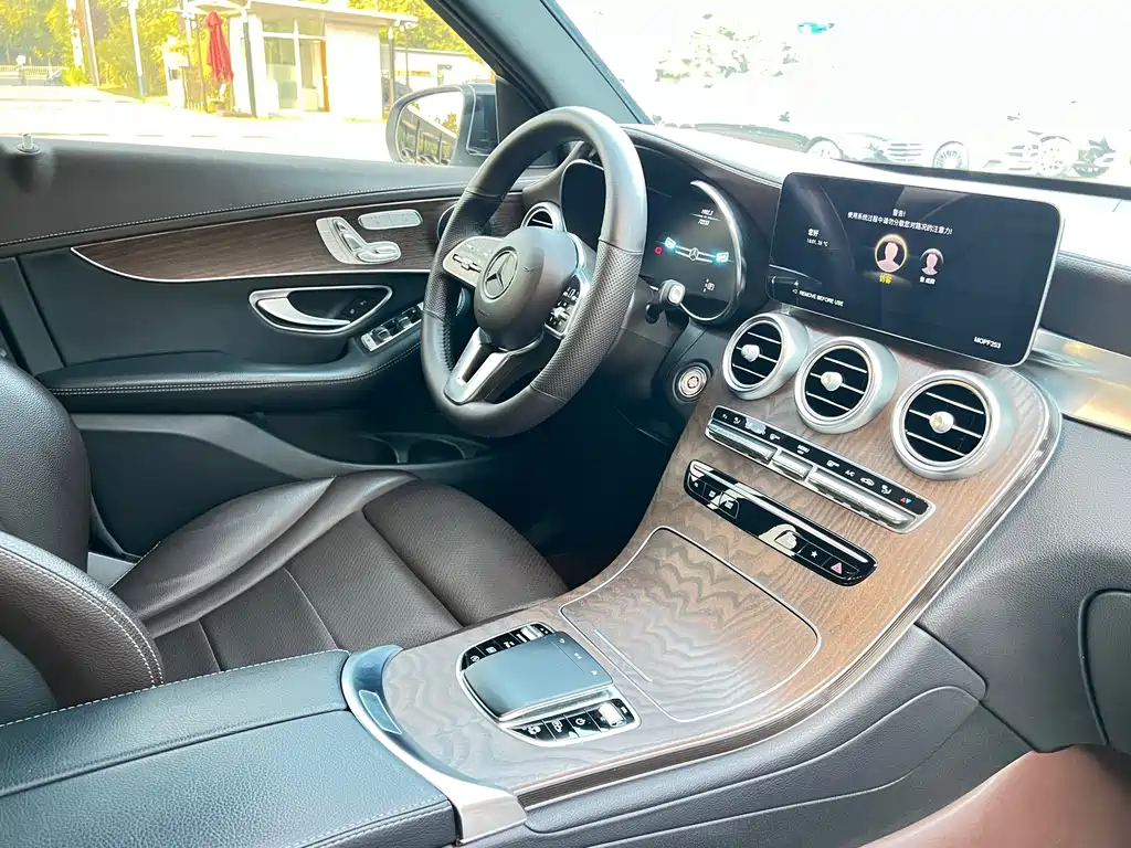 Mercedes-Benz GLC — миниатюра 18