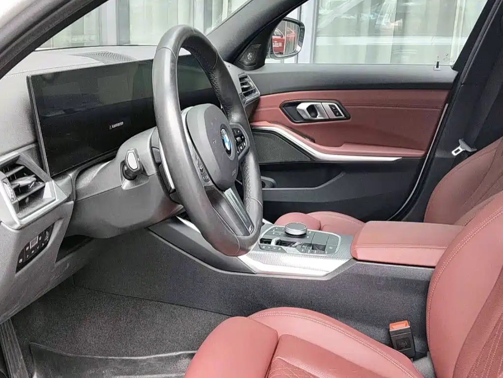 BMW 3 Series — миниатюра 7