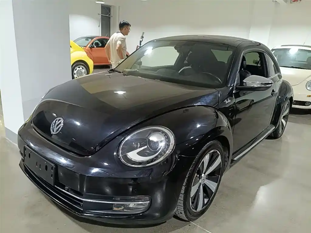 Volkswagen Beetle 2014