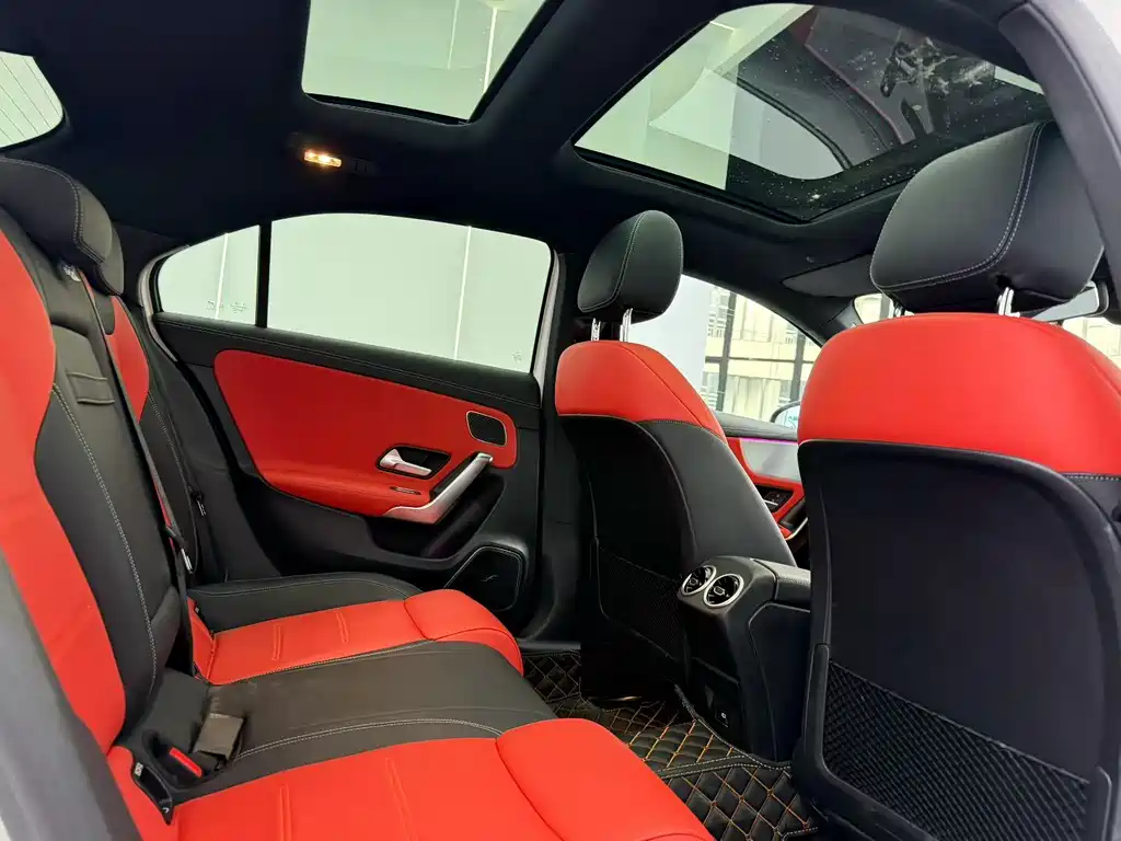 Mercedes-Benz A-Class AMG — миниатюра 6