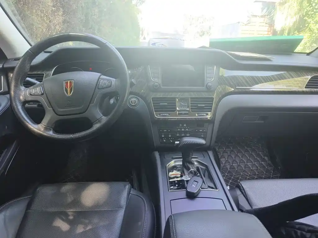 Hongqi Hongqi H7 — миниатюра 10