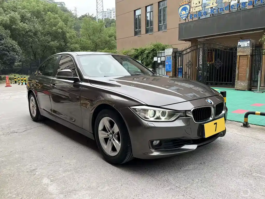 BMW 3 Series — миниатюра 3