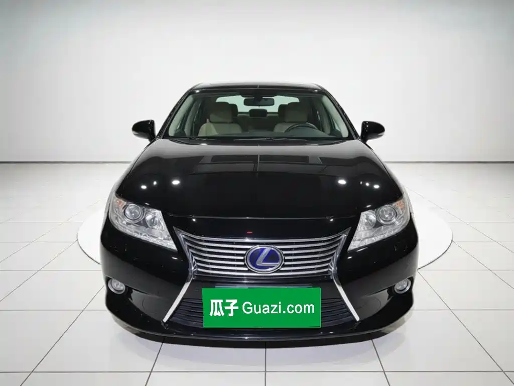 Lexus ES — миниатюра 2