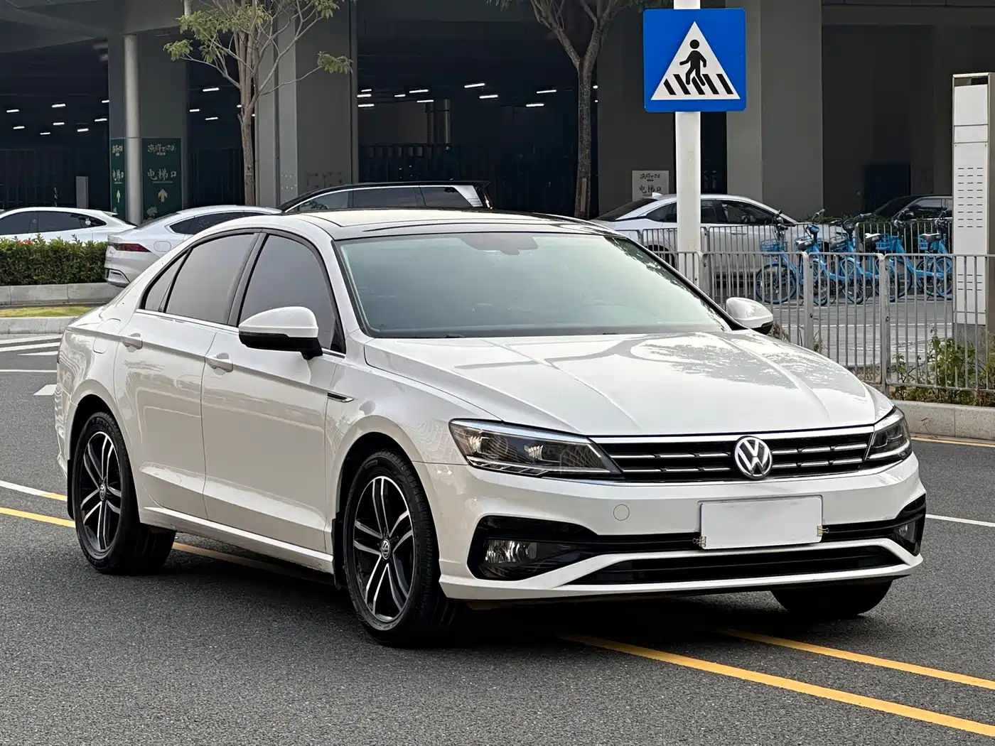 Volkswagen Lamando