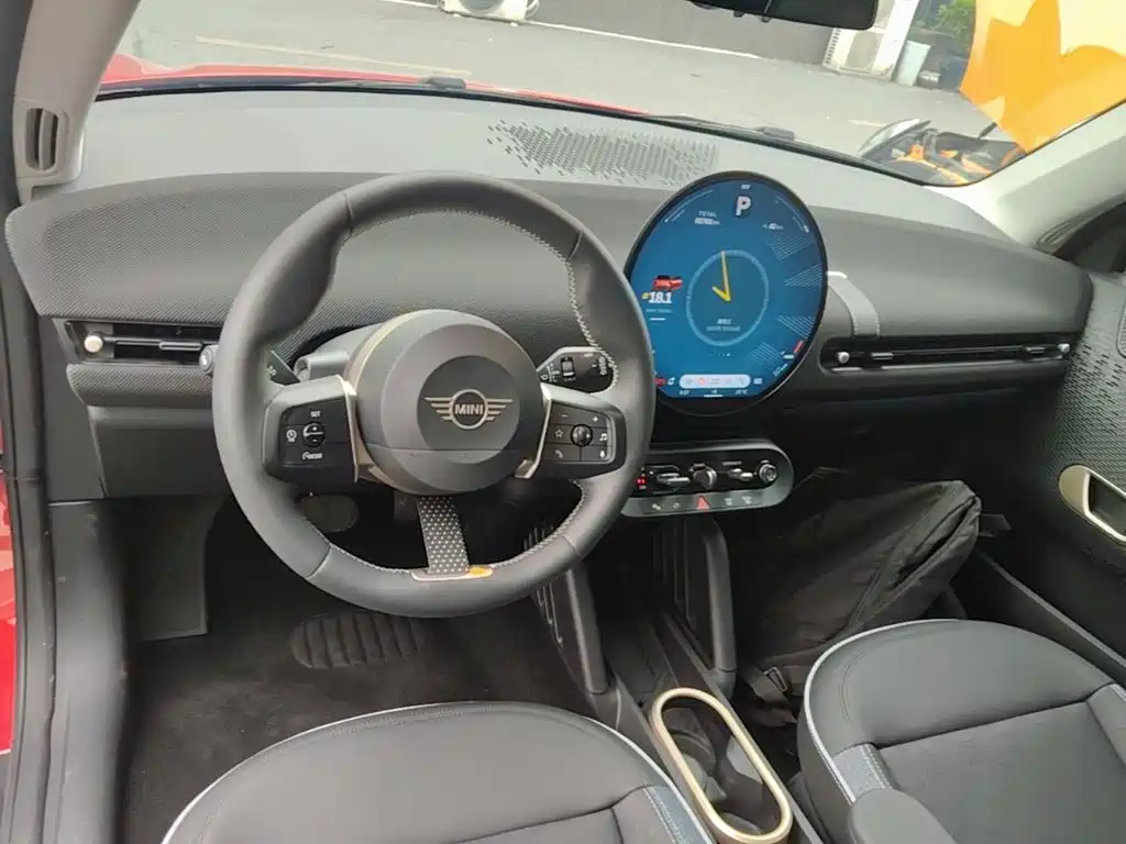 MINI MINI COOPER EV — миниатюра 10