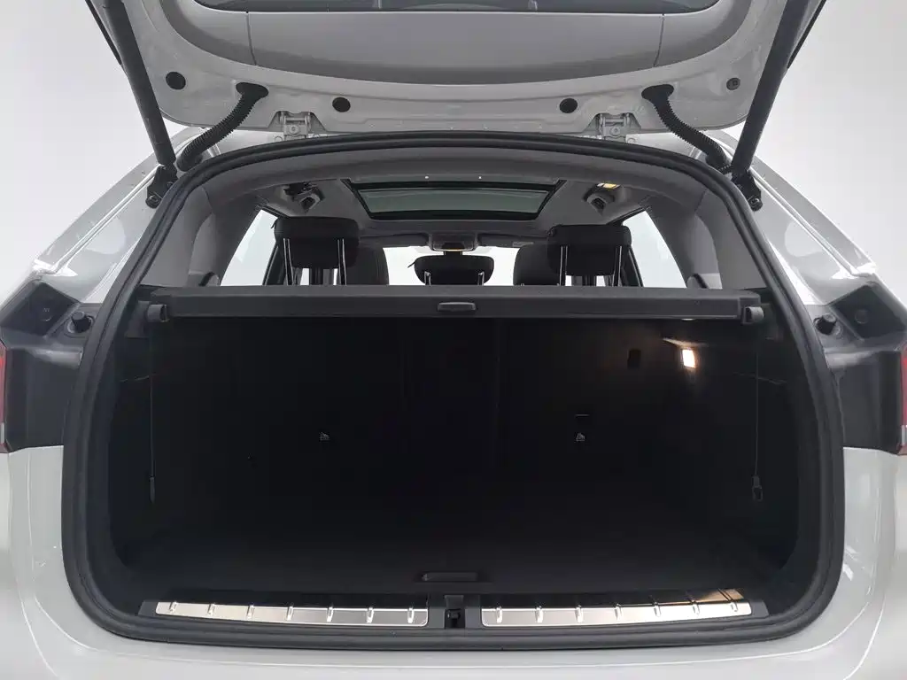 BMW X1 New Energy — миниатюра 16