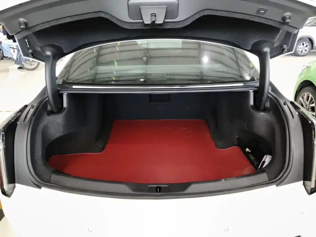 Cadillac CT6 — миниатюра 19