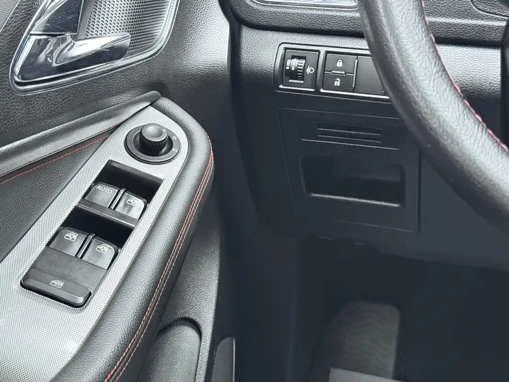 Baojun 560 — миниатюра 10