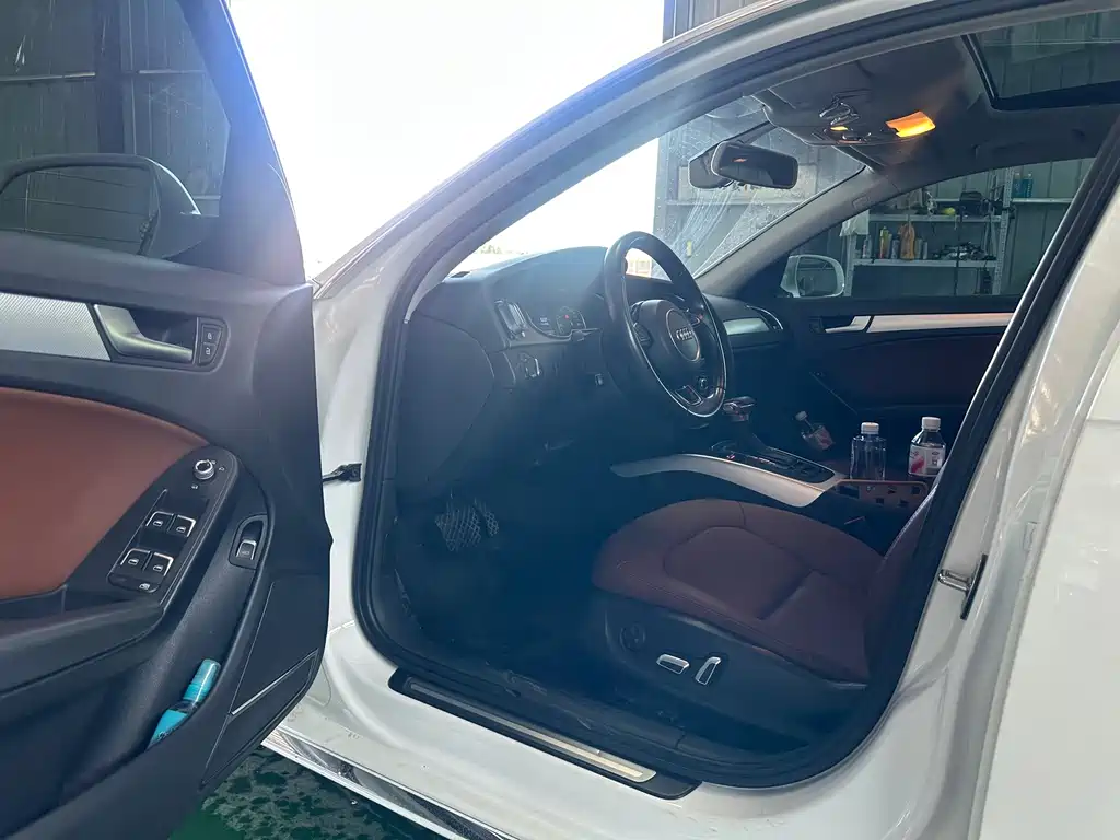 Audi A4L 2015 35 TFSI AT