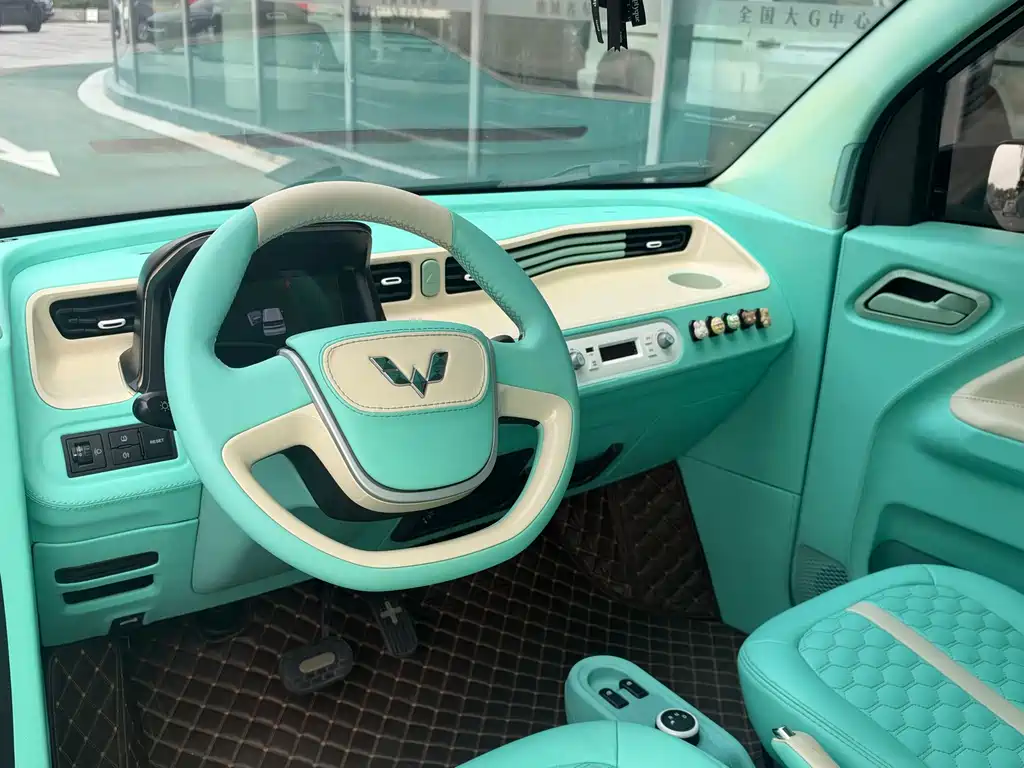 Wuling MINIEV — миниатюра 7
