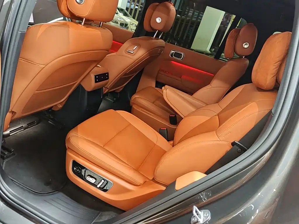 Li Auto Li L8 — миниатюра 17