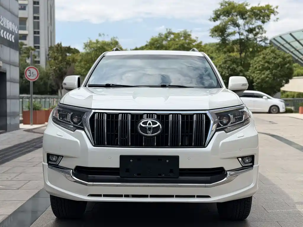 Toyota Prado — миниатюра 2
