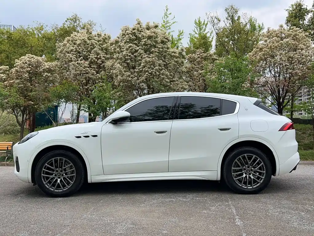 Maserati Grecale — миниатюра 16