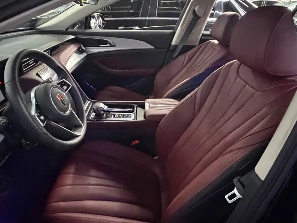 Hongqi Hongqi H5 — миниатюра 4