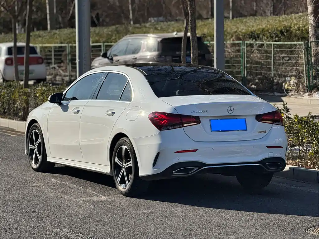MERCEDES-BENZ A CLASS