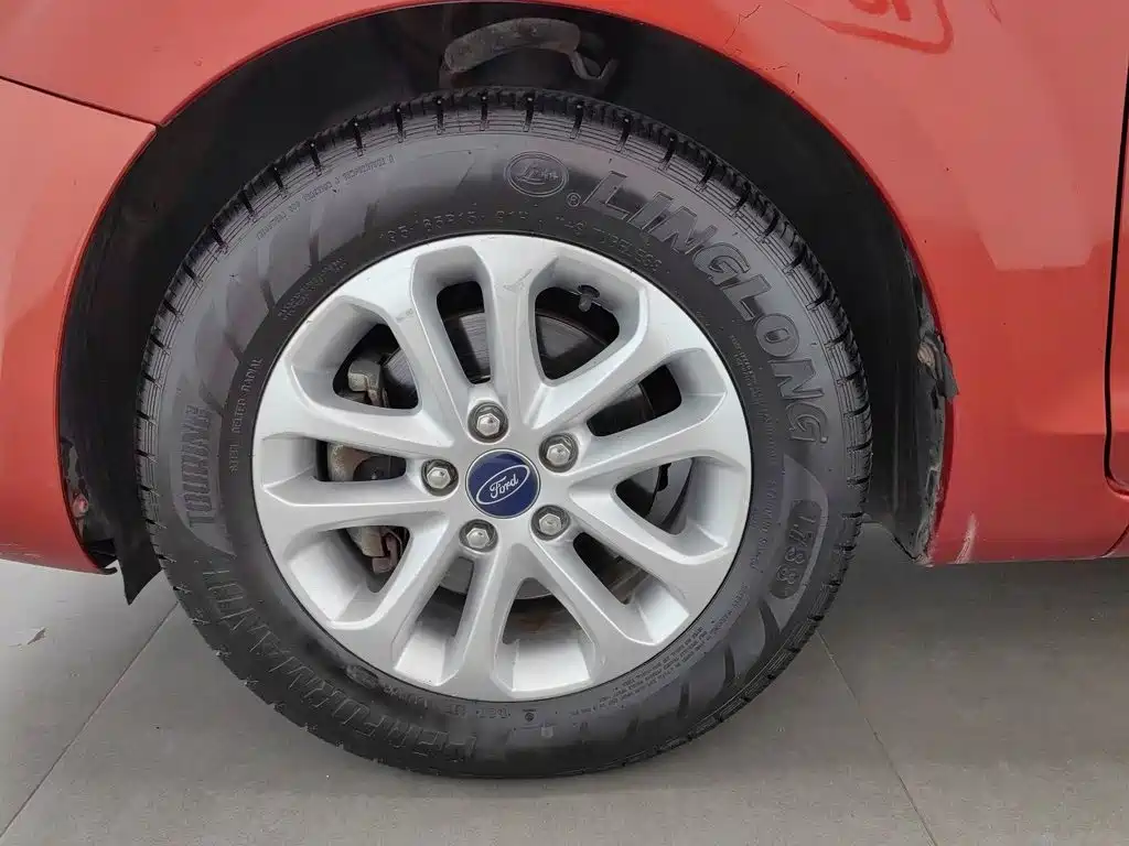 Ford Focus — миниатюра 17