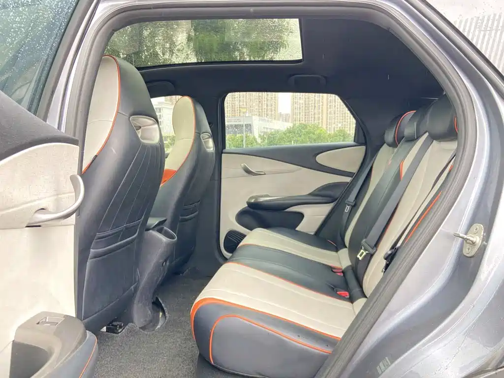 BYD Dolphin — миниатюра 8