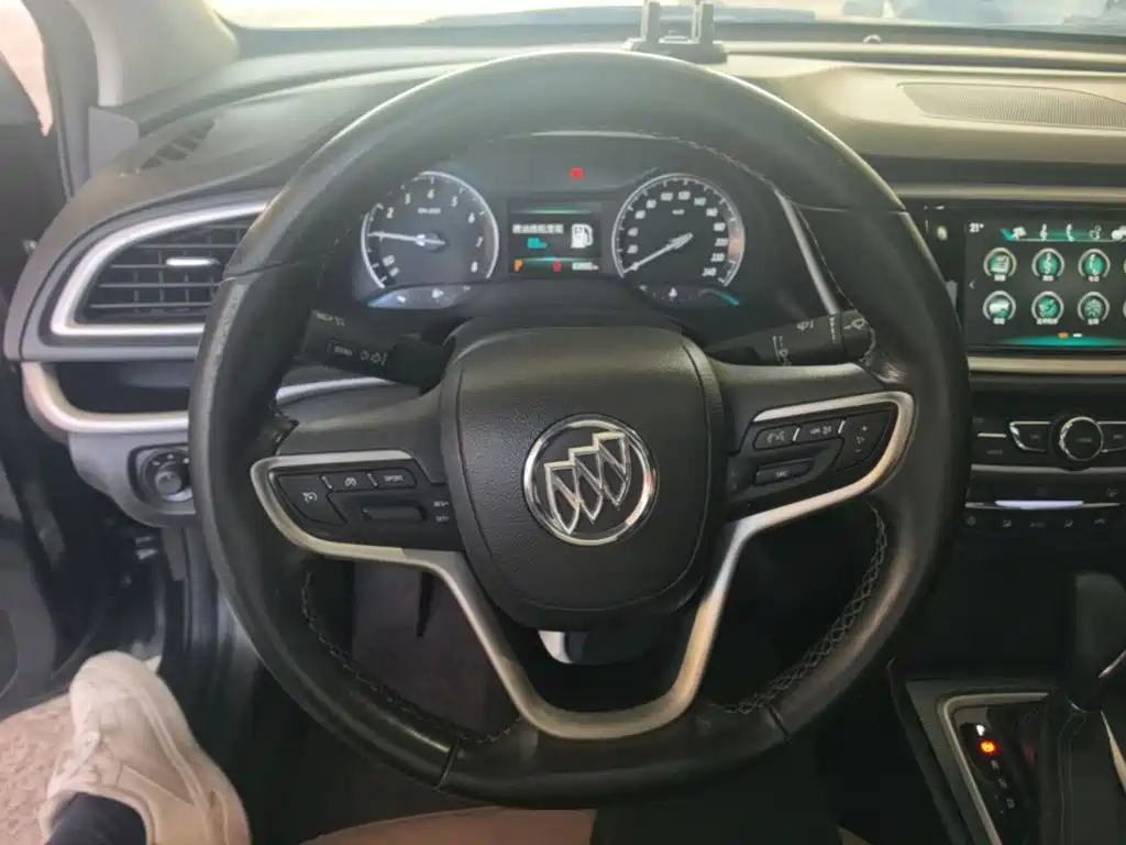 Buick Excelle — миниатюра 11
