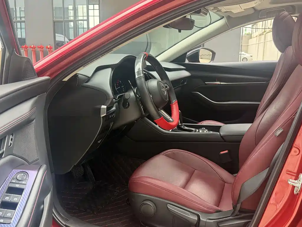 Mazda 3 Axela — миниатюра 4