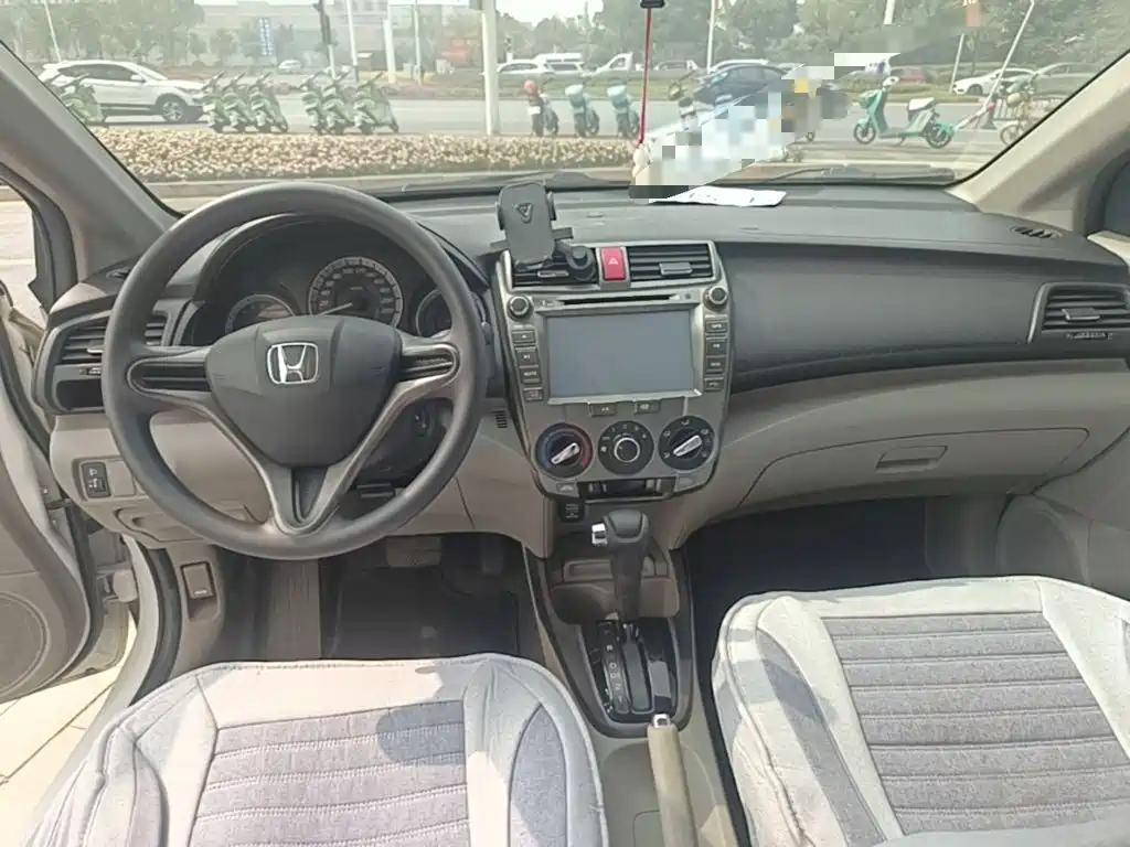 Honda City Classic — миниатюра 10