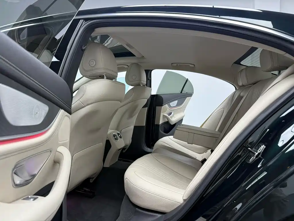 Mercedes-Benz CLS — миниатюра 7