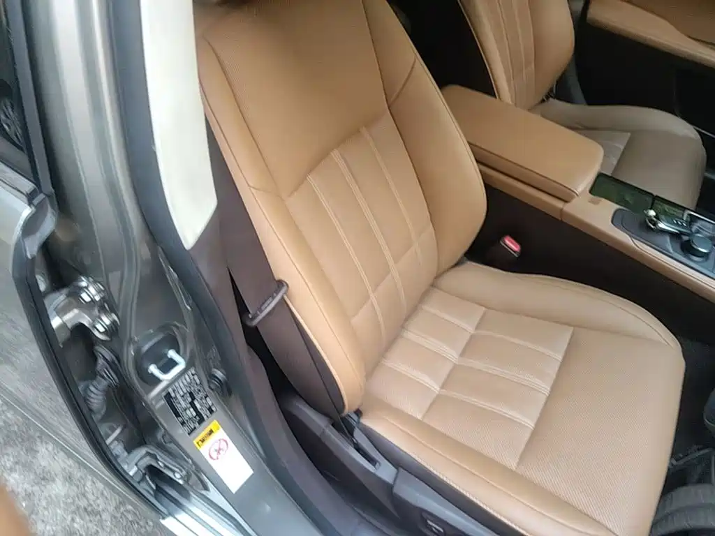 Lexus ES — миниатюра 25