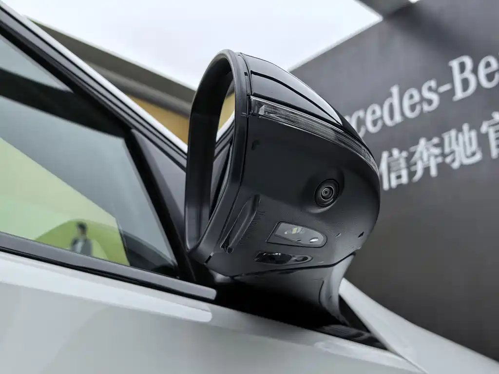 Mercedes-Benz C-Class — миниатюра 24