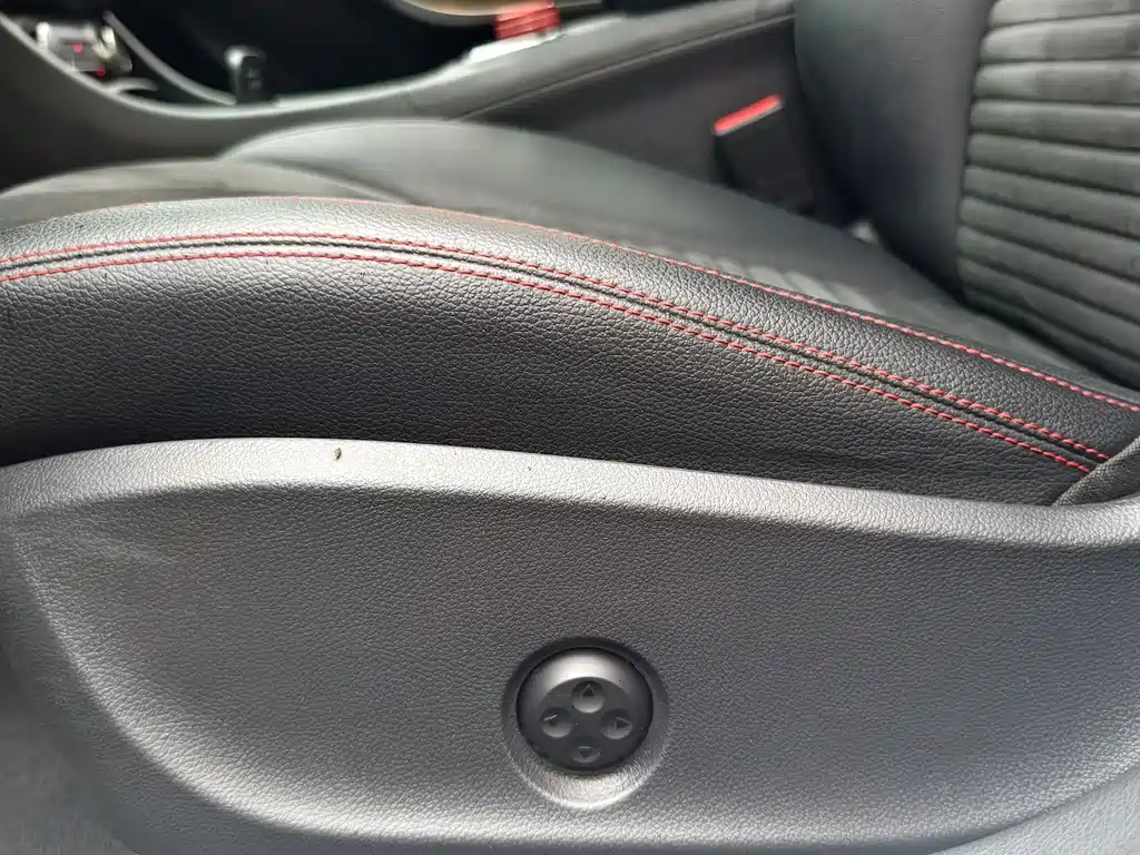 Mercedes-Benz CLA (Import) — миниатюра 11
