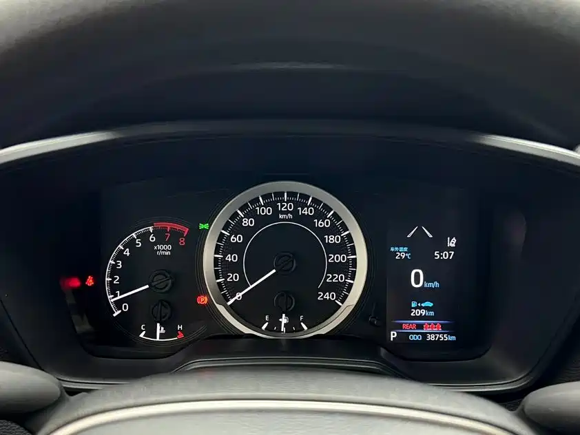 Toyota Corolla — миниатюра 9