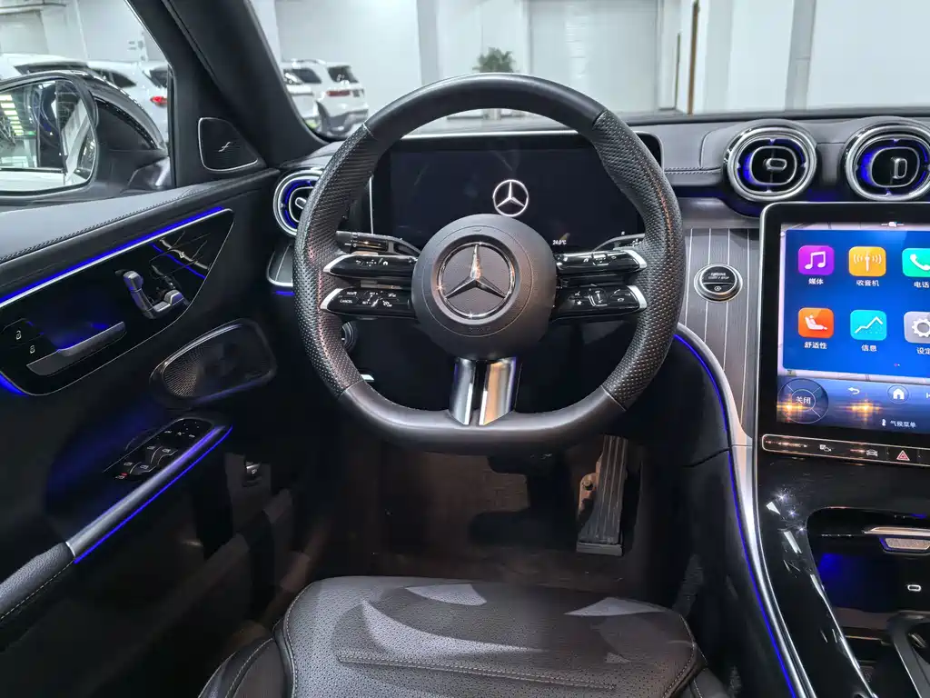 Mercedes-Benz C-Class — миниатюра 20